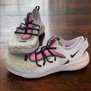 Nike women’s shoes